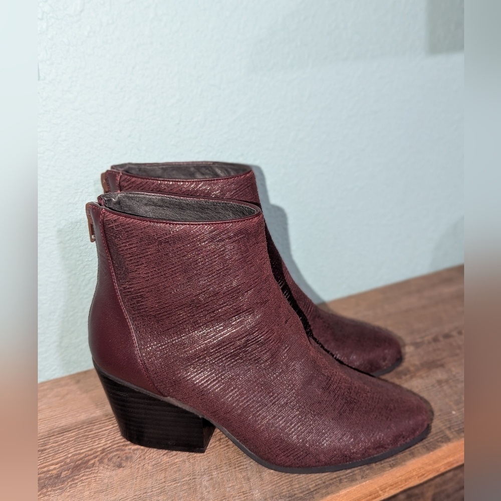 Vaneli Rich Burgundy‎ Ankle Booties